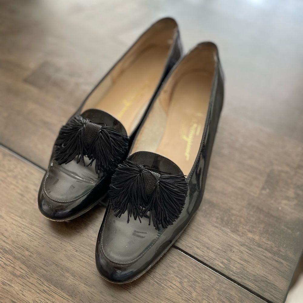 Vintage Salvatore Ferragamo Patent Leather Black Tassel Loafers Size 8